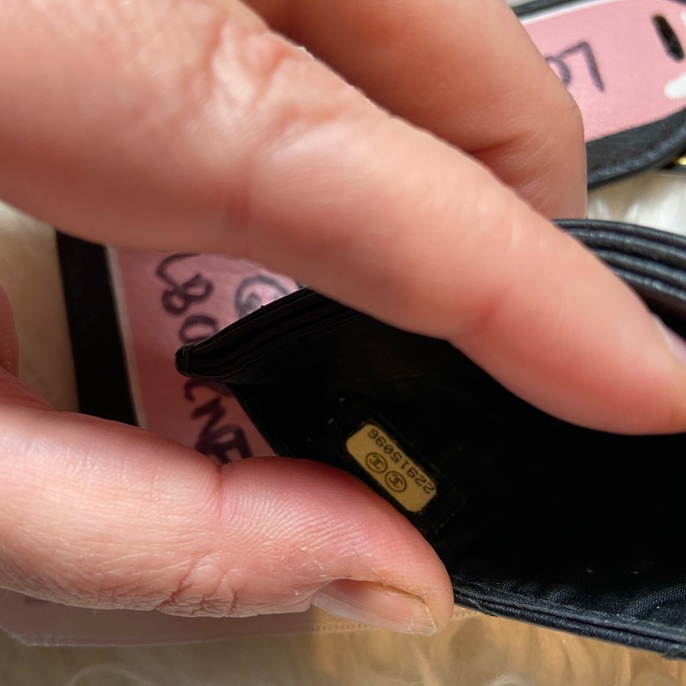 Chanel Black Calfskin Cardholder - Picture 4 of 10